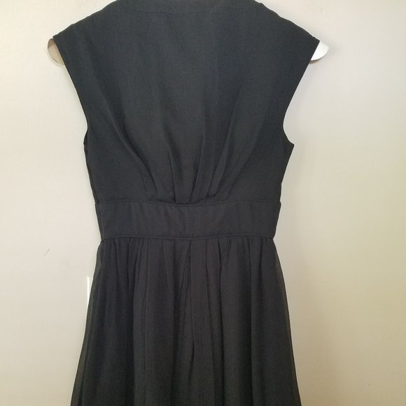 Women's J. Crew black 100% Silk, lined, casual or formal Dress - Sz 0 - Picture 2 of 4